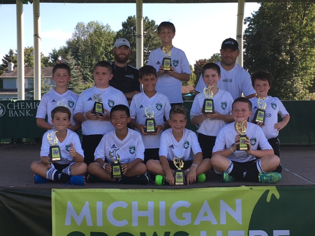 06 Green Boys win Saginaw Classic